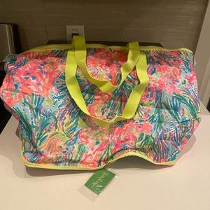 Lilly Pulitzer Getaway Packable Beach Tote